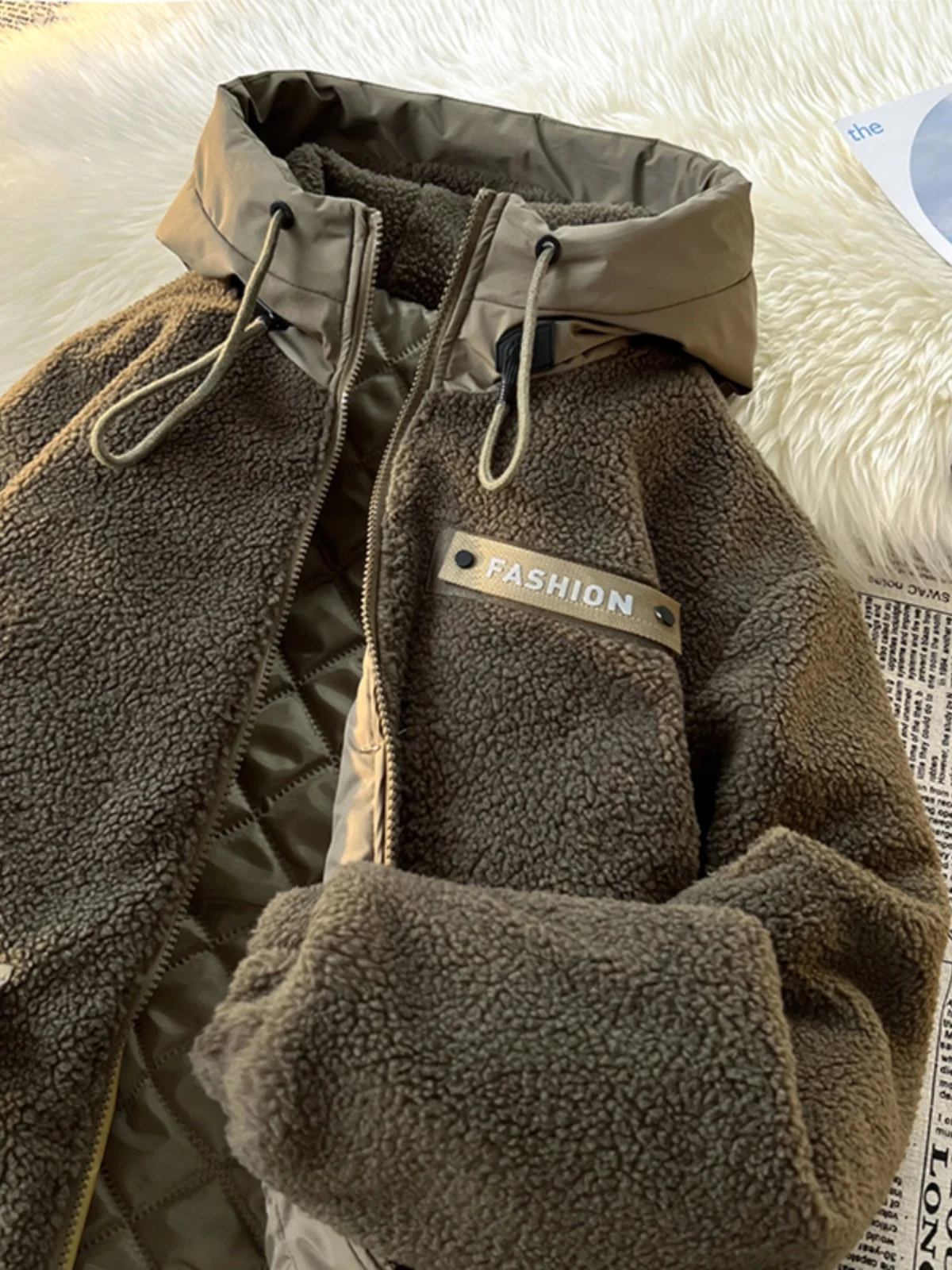 

Thiened American High Street Vintage Fce Cotton Jaet for Men Warm Outerwear with Hood Large Size for Teenagers