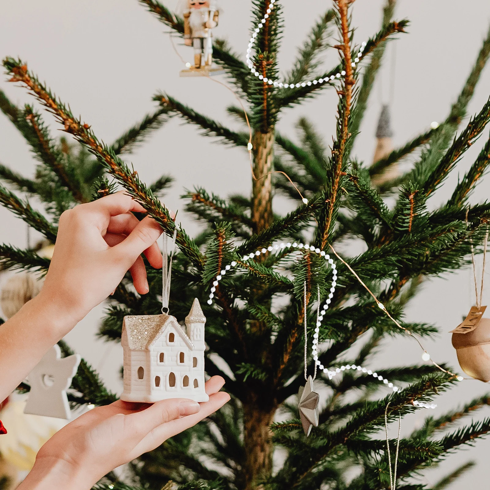 

Faux Pearls String Garland Pearl Bead Clear Elegant 50M 3Mm Garland Roll Wedding Floral Christmas Tree Party Decoration