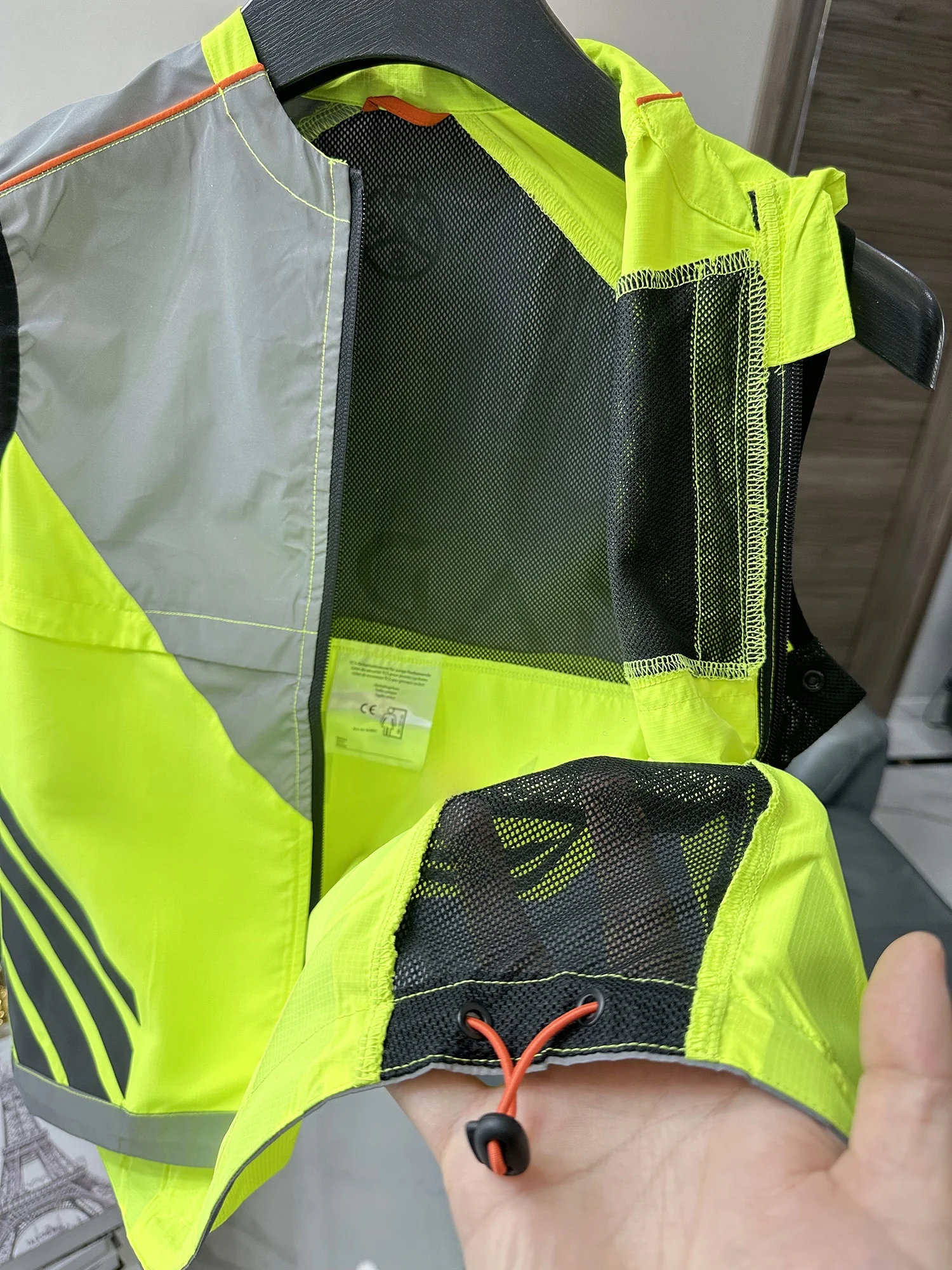 反射性軽量アウトドアサイクリングベスト子供用ユースファッショ - Youth Cycling Gear のレビューと価格