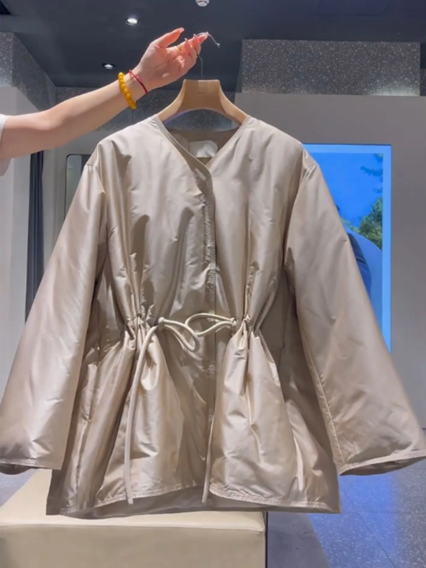 

Женская пуховая куртка Ele цвета шампанского средней длины с поясом и поясом, зимняя верхняя одежда Sli Commute Sle