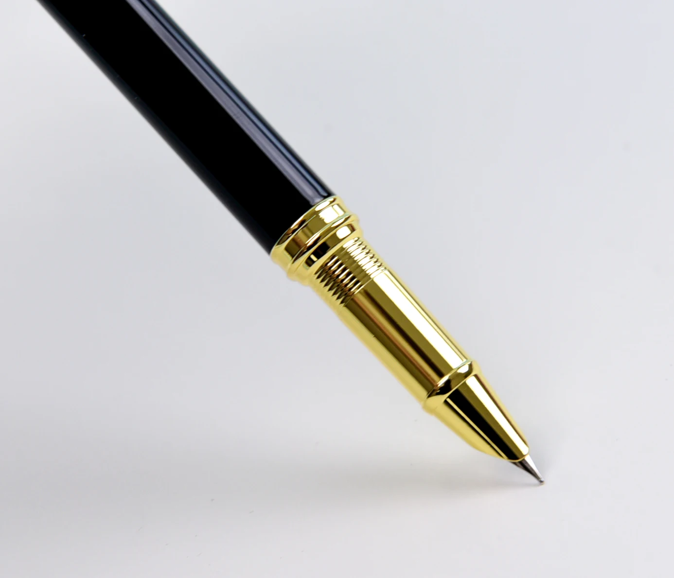 M&GFountain pen water pen pearlescent crown bag tip practice calligraphy office student pen AFP43105