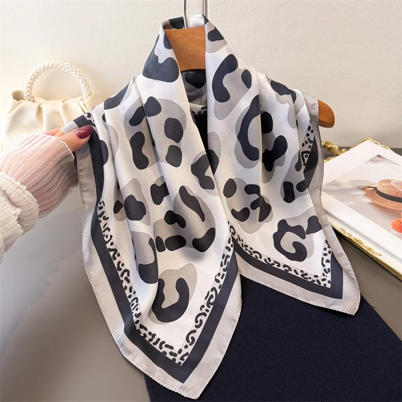 

2026 Fashion Foulard Square Silk Scarf Leopard Print Shawl Girl Travel Essential Neckerchief Bandana Hair Wrap Headband Hairband