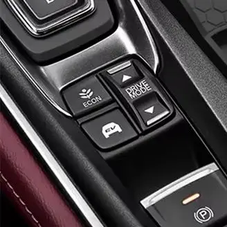

Беспроводное автомобильное зарядное устройство 15 Вт, беспроводная зарядная панель с противоскользящим основанием, портативное зарядное устройство для телефонов Samsung, Xiaomi, iPhone 17, 16, 15