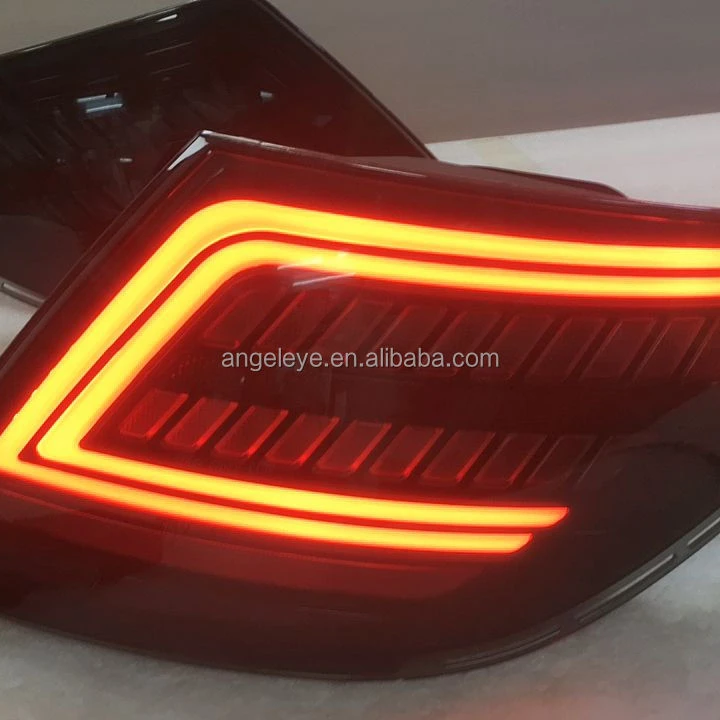 

LED assembly W204 C180 C200 C260 C300 LED Tail Light All Black Color 2007-2011