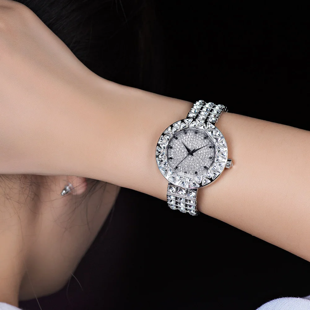 Full Crystal Luxury Davena Lady Women's Watch Elegant Rhinestone Fashion Hours Dress Bracelet Panther Girl's Party Gift Box