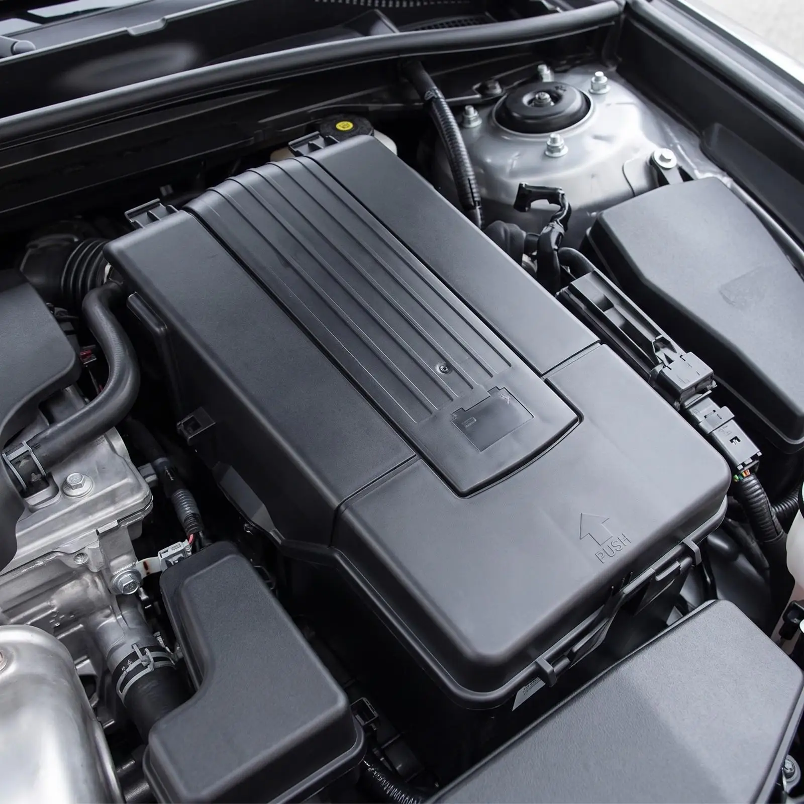 Vehicle Power Cover for EA888 Second Generation Engine Nylon PA66 Reinforced Ribbed Protection Housing