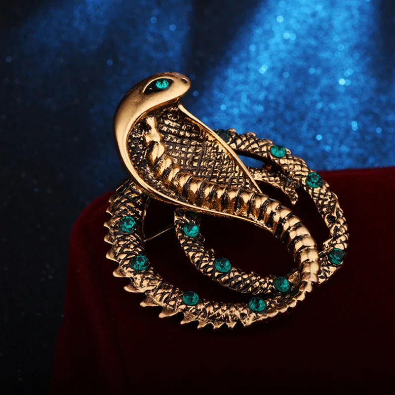 Rhinestone Cobra Brooches Zinc Alloy Animal Snake Pin Suit Accessories