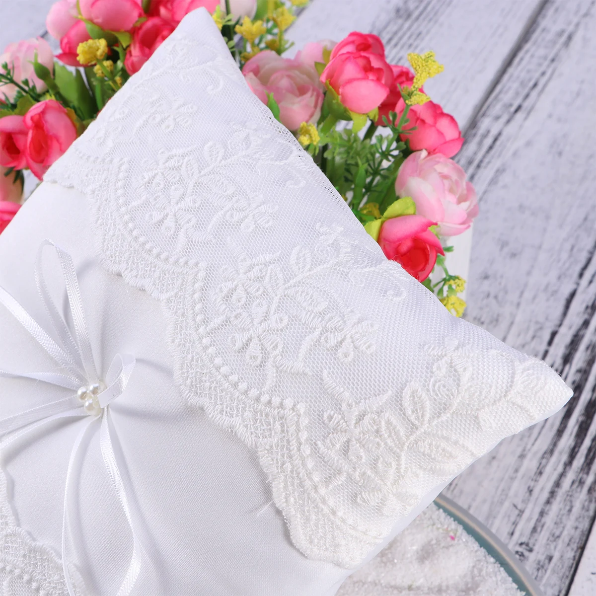 

Wedding Ring Pillow Compact Delicate Design Soft Touch Bridal Pearl Ribbon Decor Wedding Ring Bearer Pillow Cushion