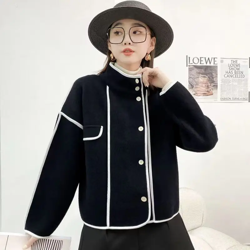 Autumn Women's Fashion Goddess Anti-Aging Wool Jacket Loose Black And White Contrasting Short Stand Up Collar Faux Mink Fur Top