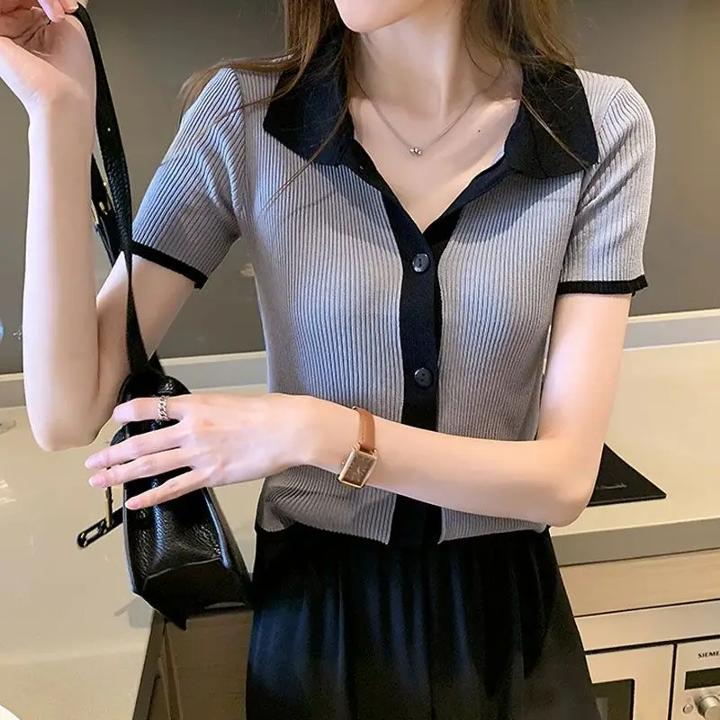 Retro Contrasting Color Fashion Simple Cardigan Short Sleeved Summer New Polo Collar Slim Fit Temperament Lady Elegant T-shirt