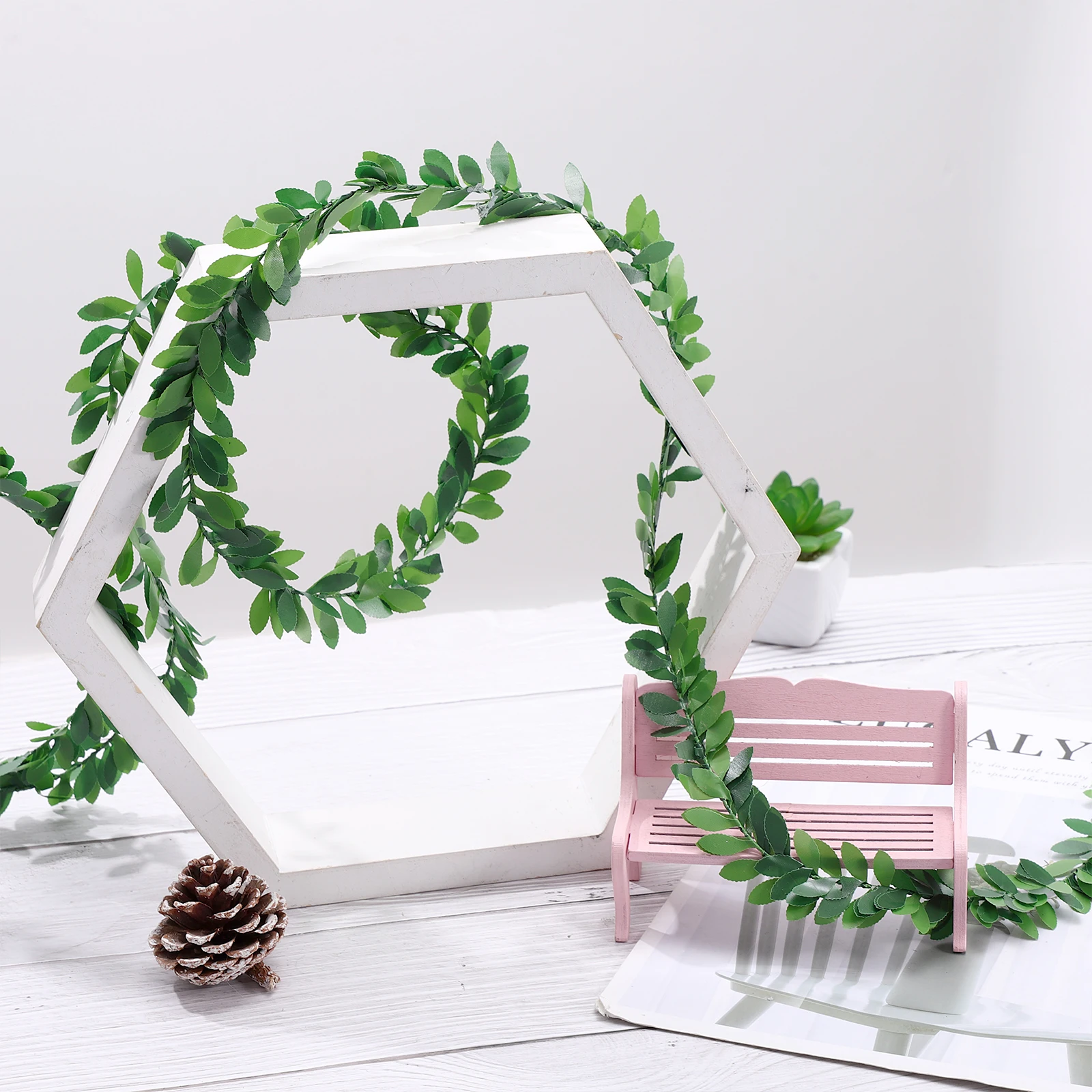 

Simulated Green Leaf Garland Accessories Artificial Vine Foliage Wedding Home Hanging Greenery Vines Headband Bride