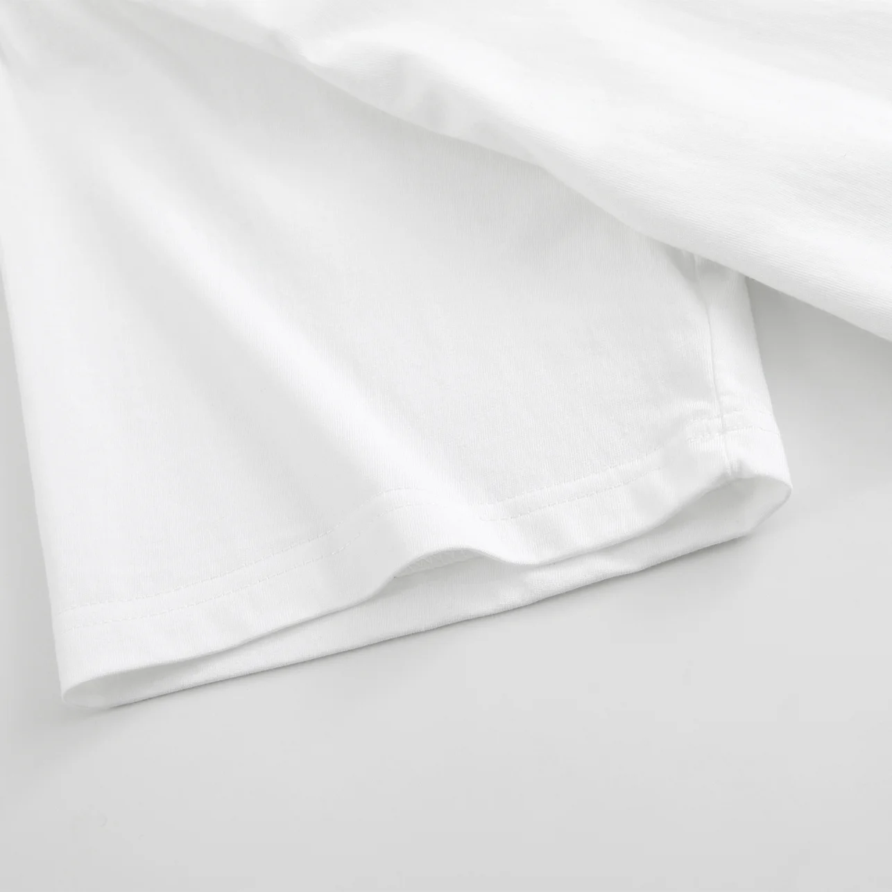 تي شيرت Green Lucky Mama للسيدات برسومات 180 جرام من القطن برقبة دائرية وأكمام قصيرة تي شيرت كاجوال صيفي للارتداء اليومي