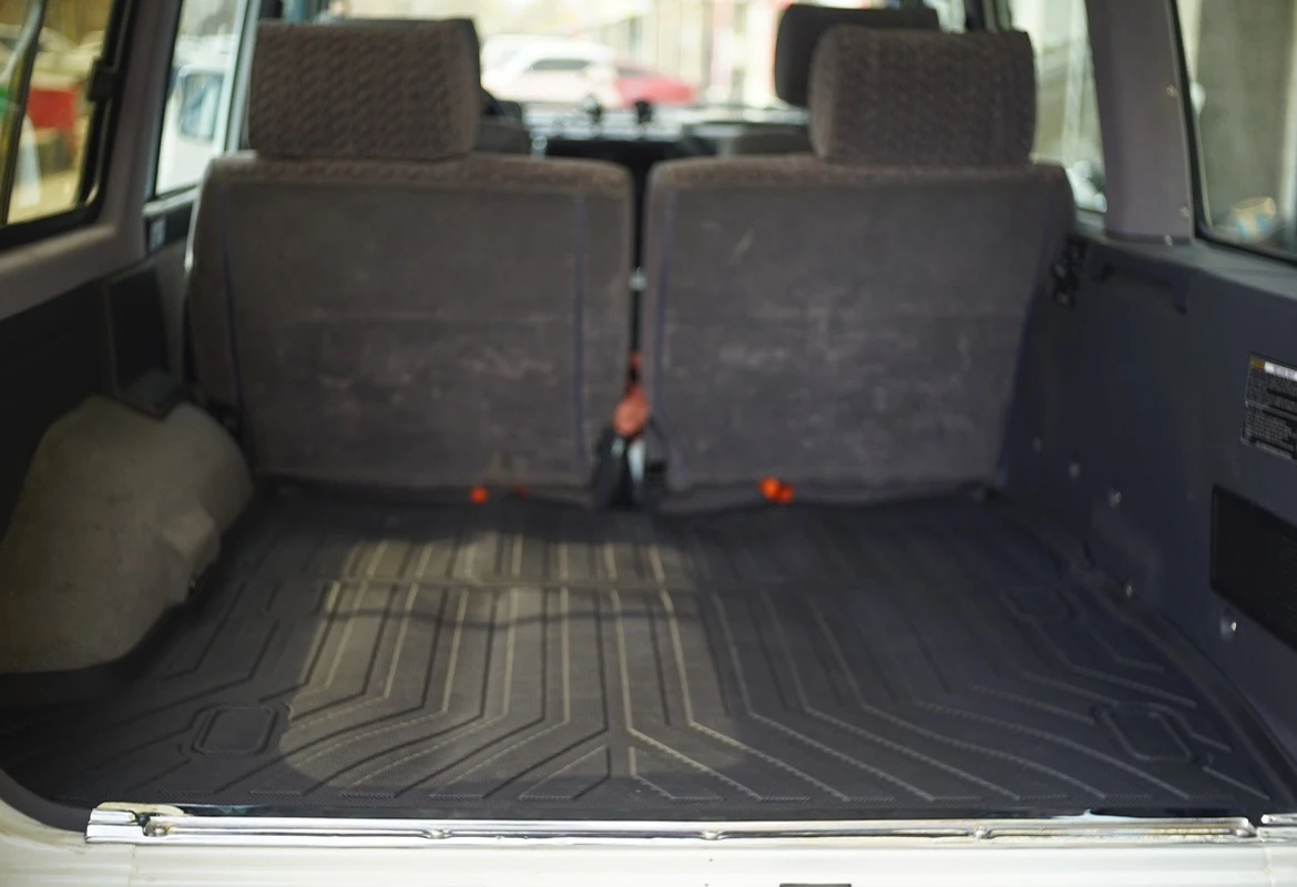 For Nissan Patrol Y60 TPE material trunk pad interior modified cargo box pad protective pad