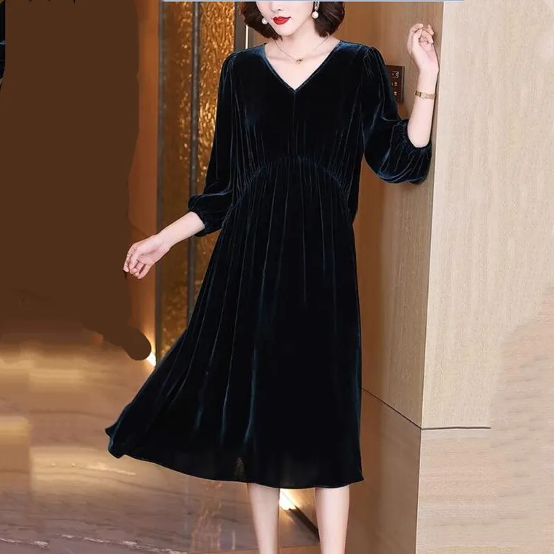 2025 Herbst und Winter Damen langes Samtkleid lose lässige Abendpartykleid Europa Amerika elegantes Velourskleid Y2K-Kleidung