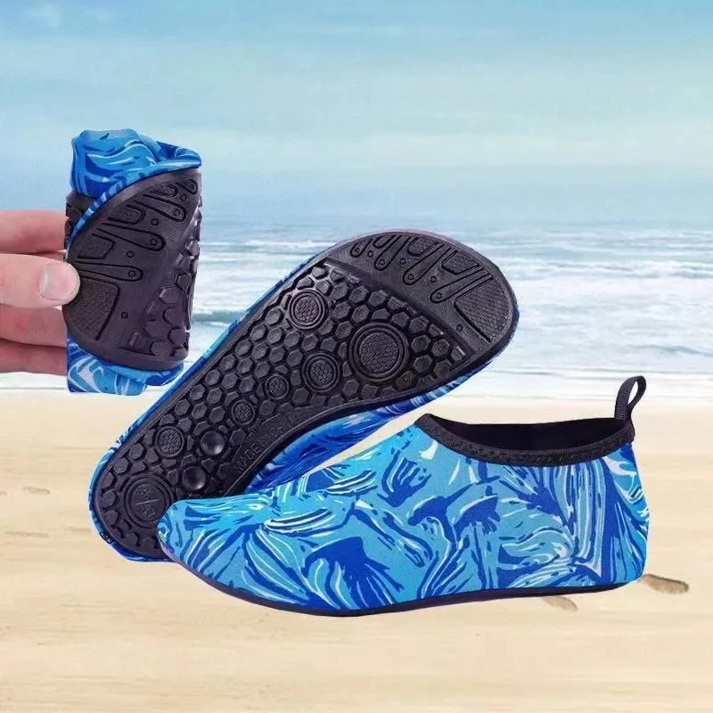 Unisex Water Shoes Swimming Diving Socks Summer Beach Sandals Flat Shoe Seaside Non-Slip Sneaker Socks Slipper for Men Women