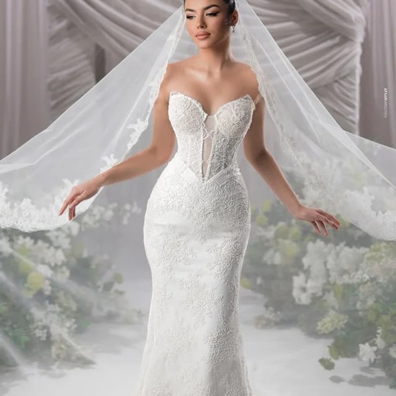 Simple White Appliques Wedding Dresses off-shoulder glitter flower decal fishtail long tail Gowns Made wedding dress