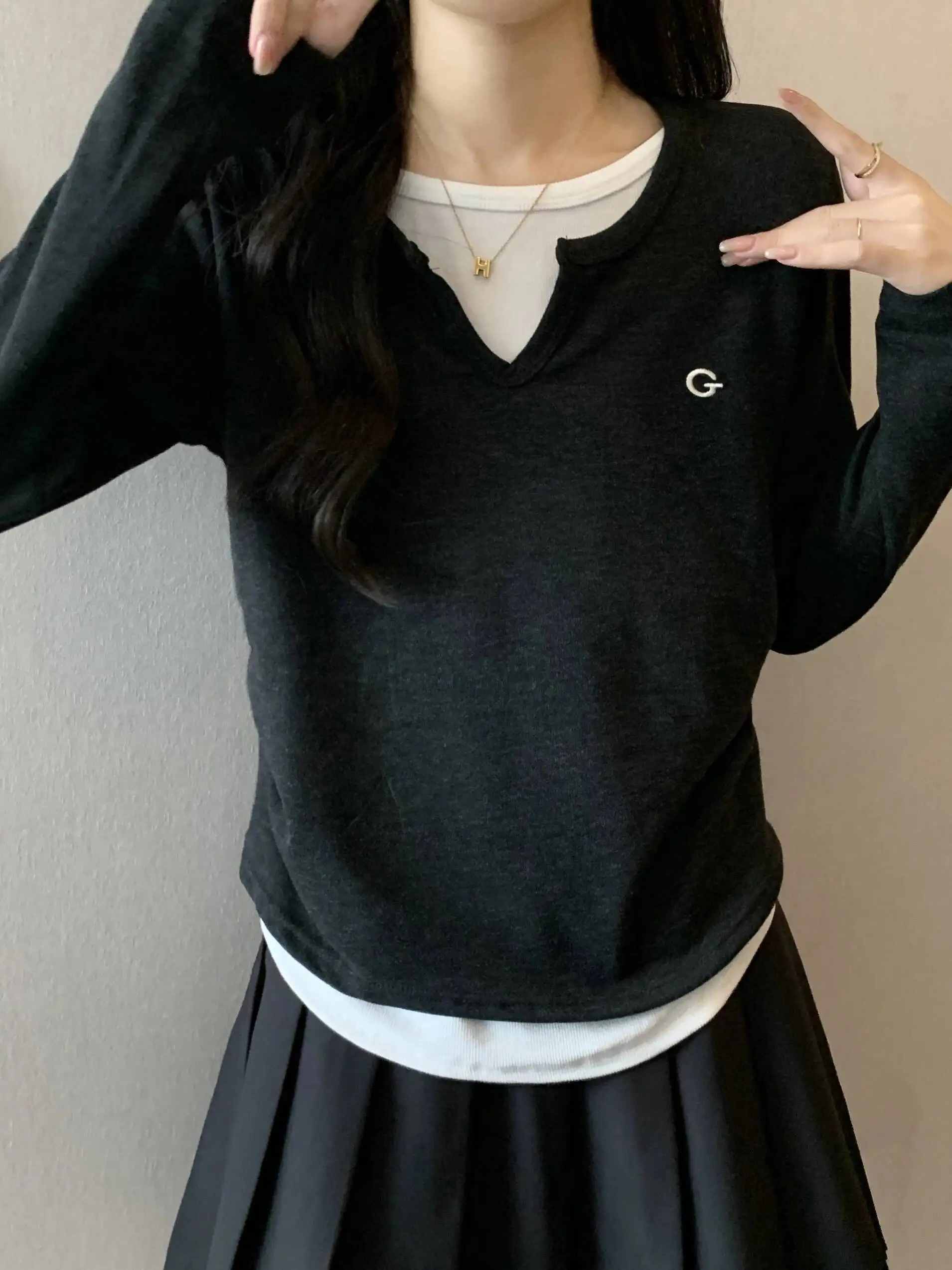 Design Sensation Slim Fit G-letter Embroidery Long Sleeve Women's T-shirt Autumn Winter New Base Layer Shirt Inner Wear Top