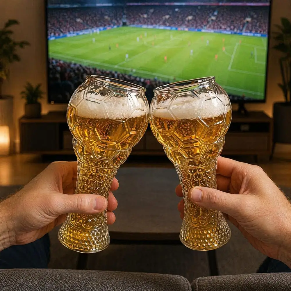 Football Beer Mug Capacity Beer Glass Soccer Trophy Glass Beer Mug Football Shaped Pint Cup Heavy Duty 400ml/600ml for Home