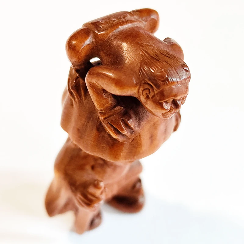 Imagem -03 - Mão Esculpida Japonês Boxwood Netsuke Oni Man Monster Y8654