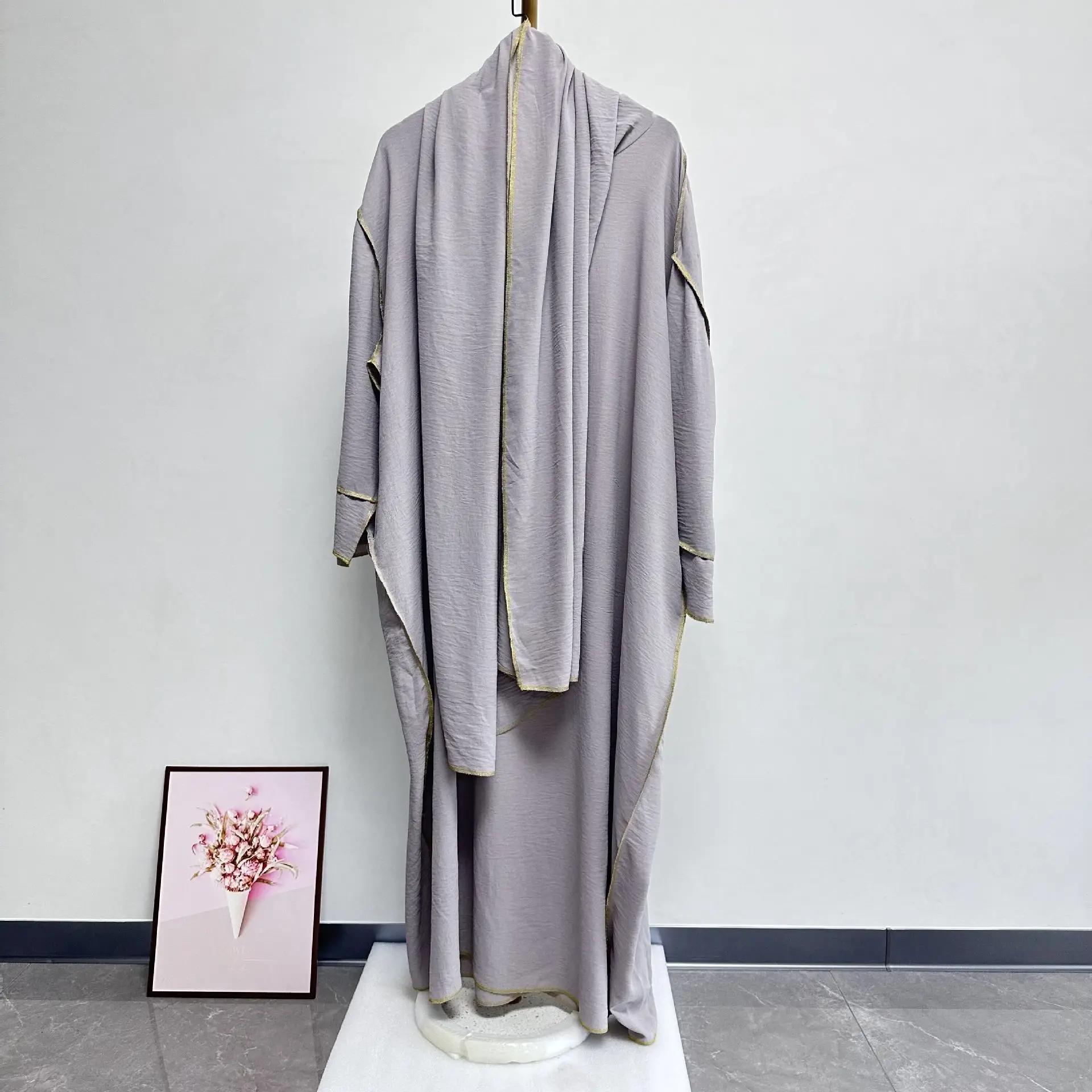 Ele dames ample or Tead Dr avec écharpe et kets Faionable longue Robe K05 vêtements ethniques transfrontaliers pour femmes