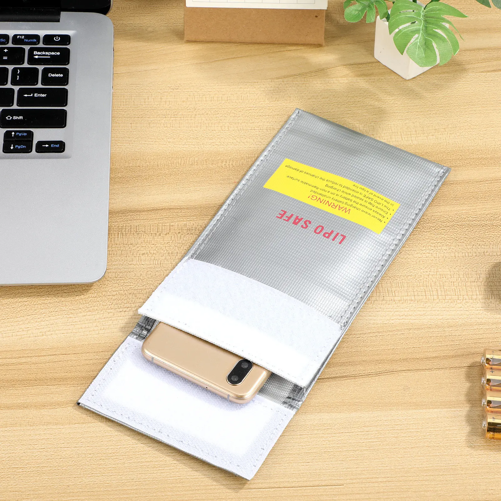 Zabawki i hobby - Zabawki zdalnie sterowane - Baterie, ładowarki i akcesoria - Torby i osłony na baterie LiPo