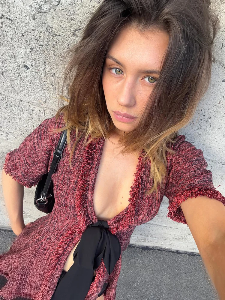 Modische Damen-Bluse mit Schleife, Taillenschnürung, V-Ausschnitt, Kurzarm, Quasten, Einfarbig, Sommer 2026, Urlaubs- und Strand-Oberteil für Damen