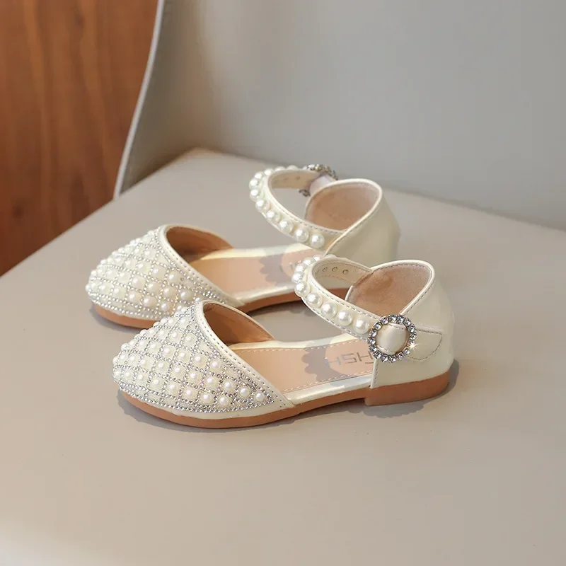 

Children Party Flat Sandals Summer Rhinestone Pearl Sandal for Kids Girls Fashion Luxury Princess Causal Wedding Dress Shoes