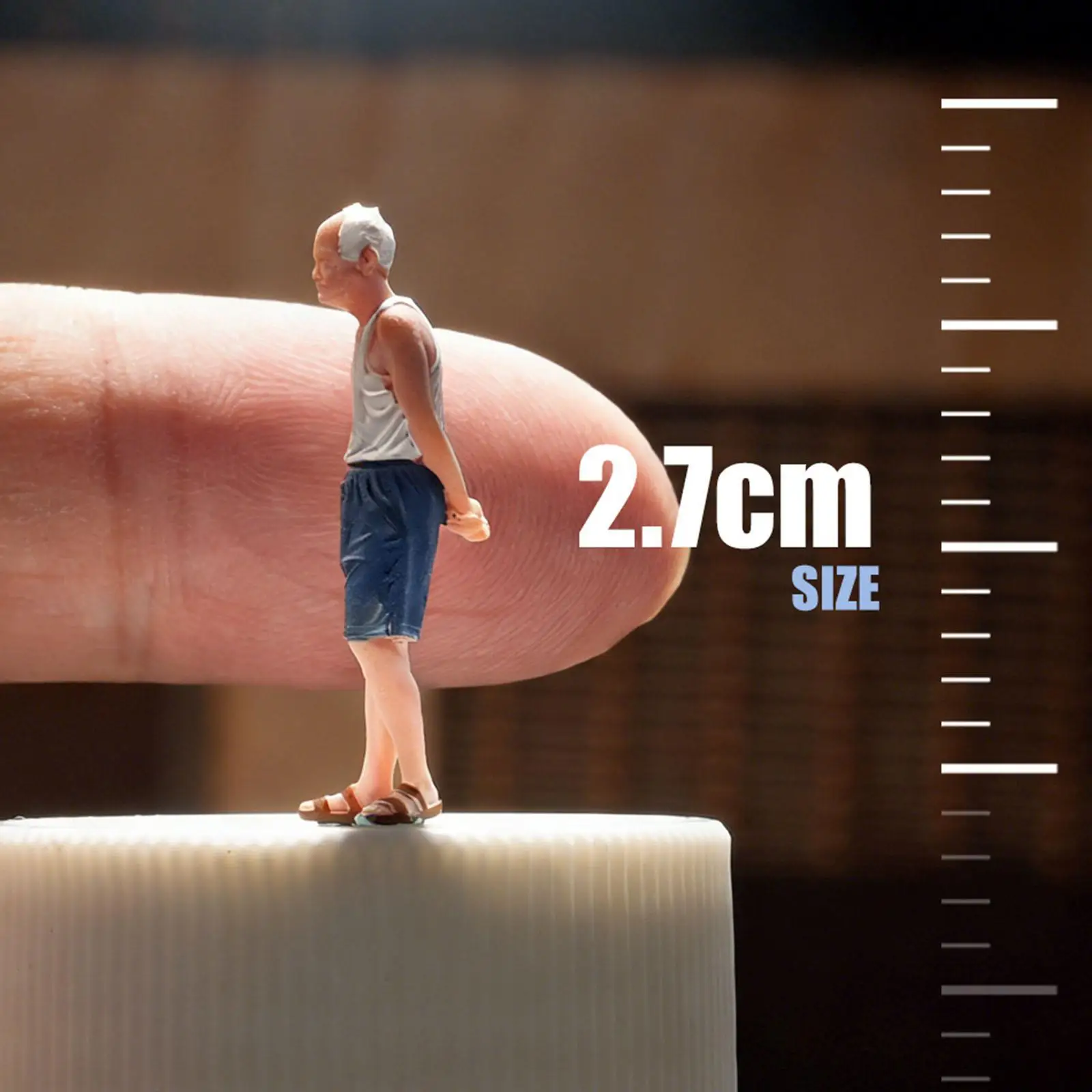 Miniatura de Cenário em Resina: Boneco Colecionável de Velho em Escala 1/64 para Modelismo DIY e Decoração de Mesa