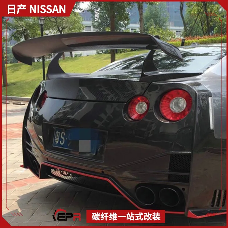

Подходит для японского God of War GTR R35 Swan Neck, модифицированного углеродного волокна GT, большой хвост, большое фиксированное ветровое крыло