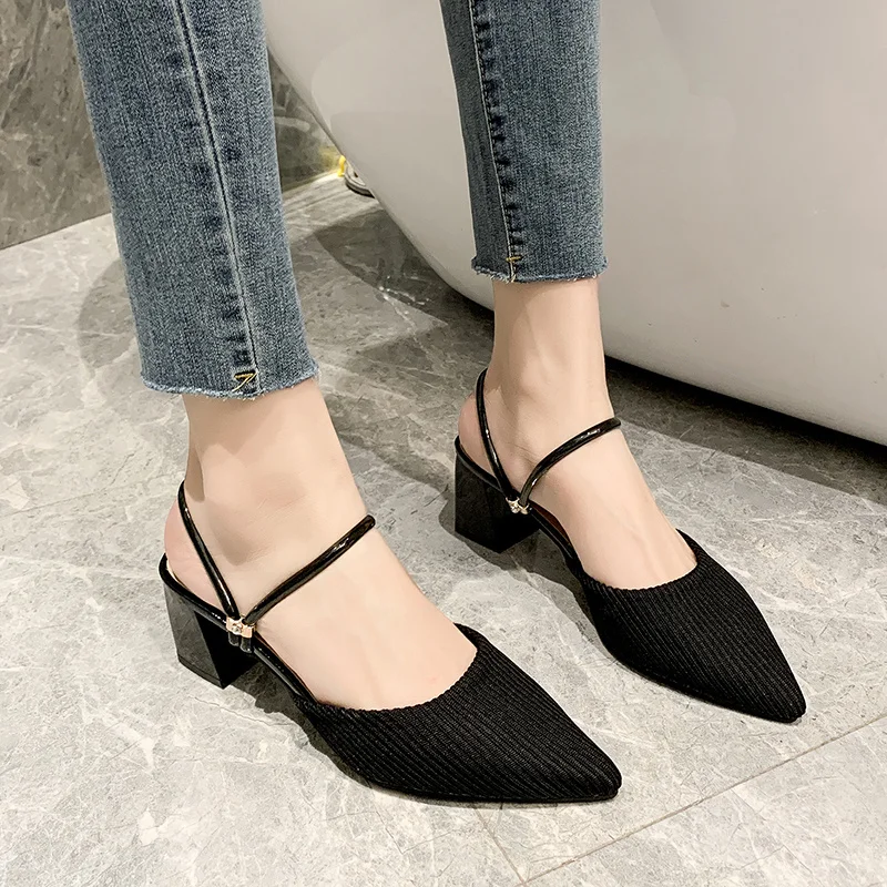 2024 New Summer Style Comfortable and Wear-resistant Casual Pointed Toe Thick Heel Two-wear Bag-toe Flip-flops Sandals