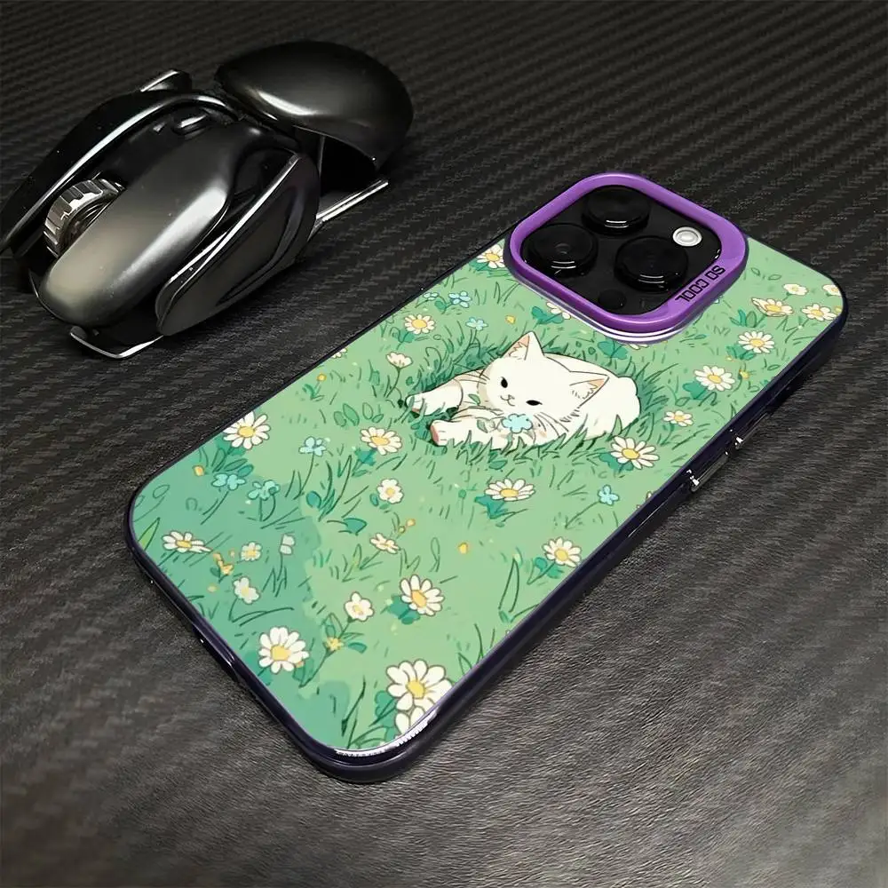 Cartoon weiße Katze im Rasen Handyhülle für iPhone 16,15,14,13,12,11, Mini, Pro, MAX Lila Matte stoßfeste Abdeckung