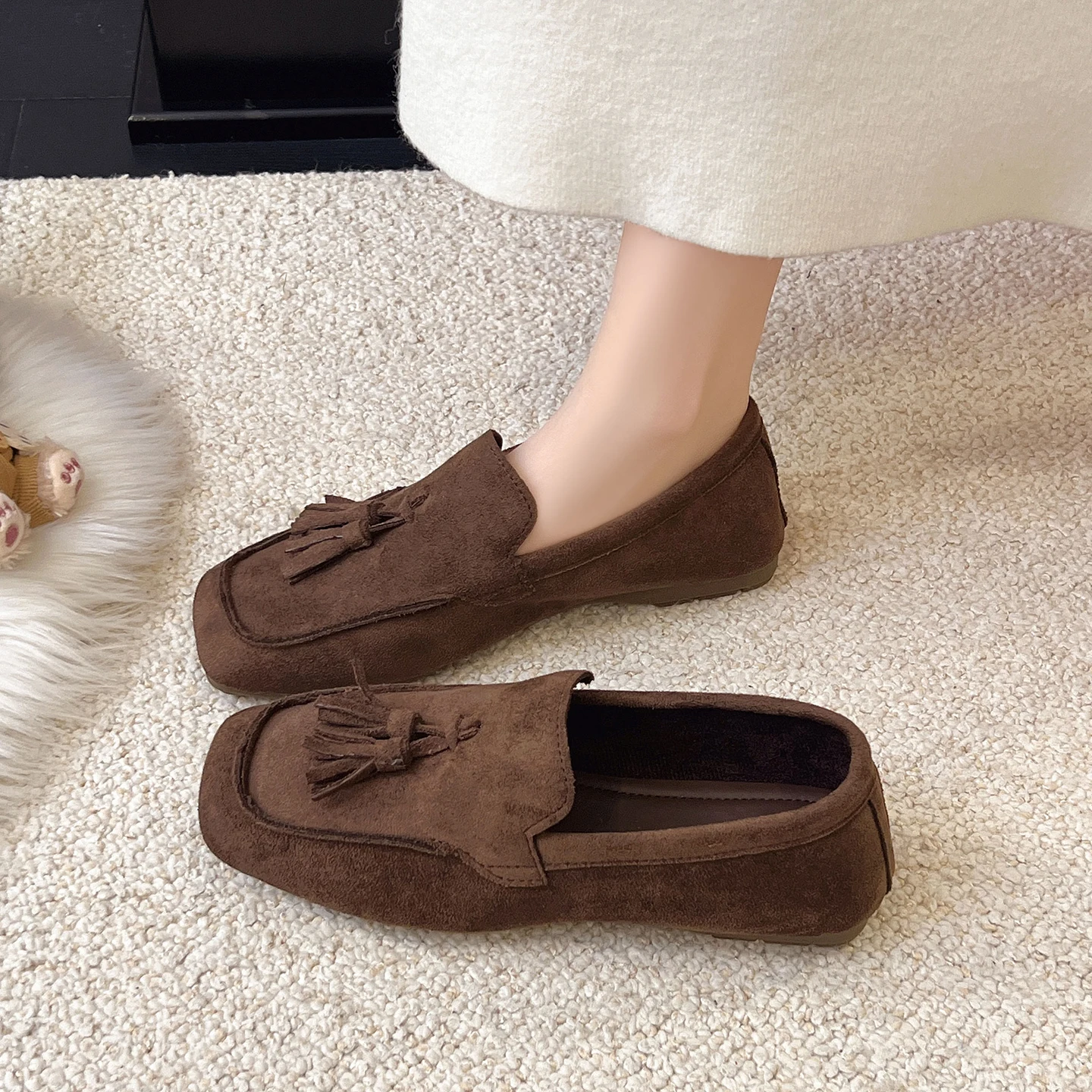 Retro Tassel Flats Women's Spring New Slip-On Bean Shoes Large Size Flat Commute Low Cut Single Shoes Korean Style Mary Janes