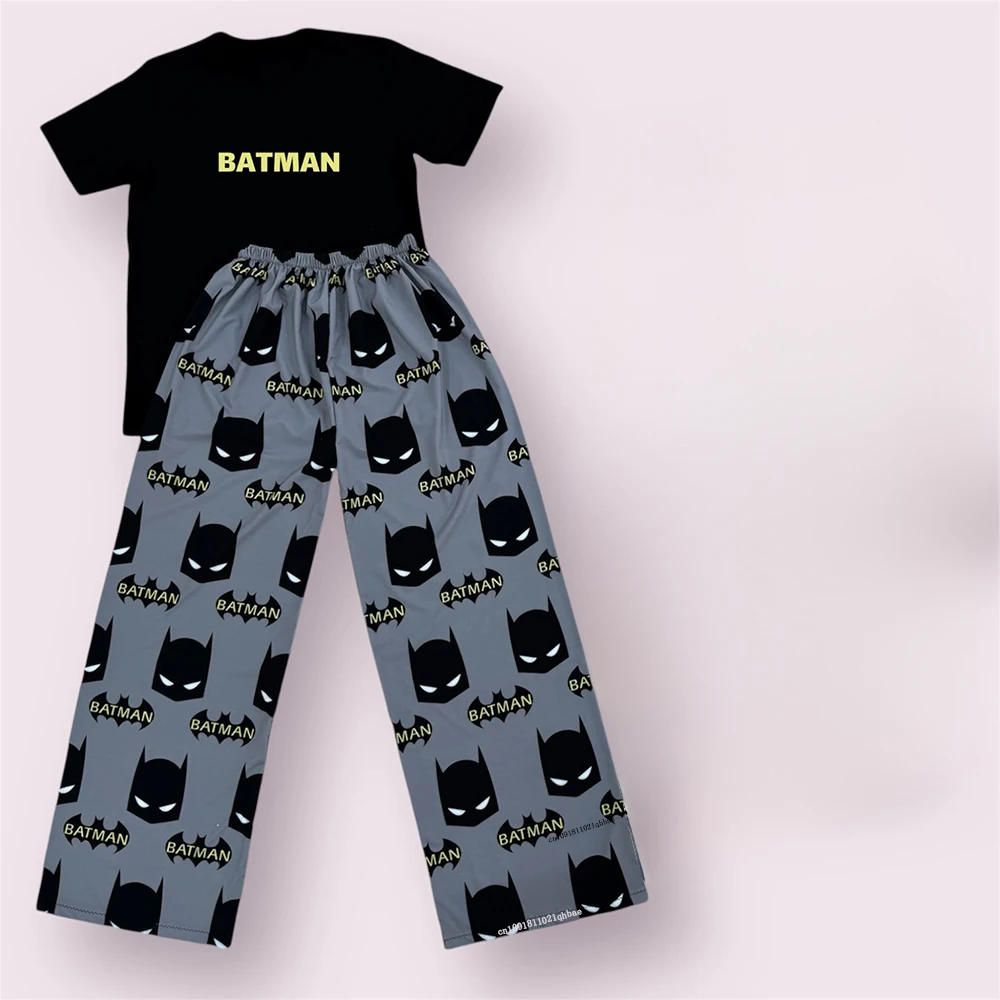 Conjunto de pijamas de Batman para niños y adultos, camiseta y pantalones cómodos de secado rápido, transpirables, de gran tamaño, para hombre y mujer, novedad de verano 2026