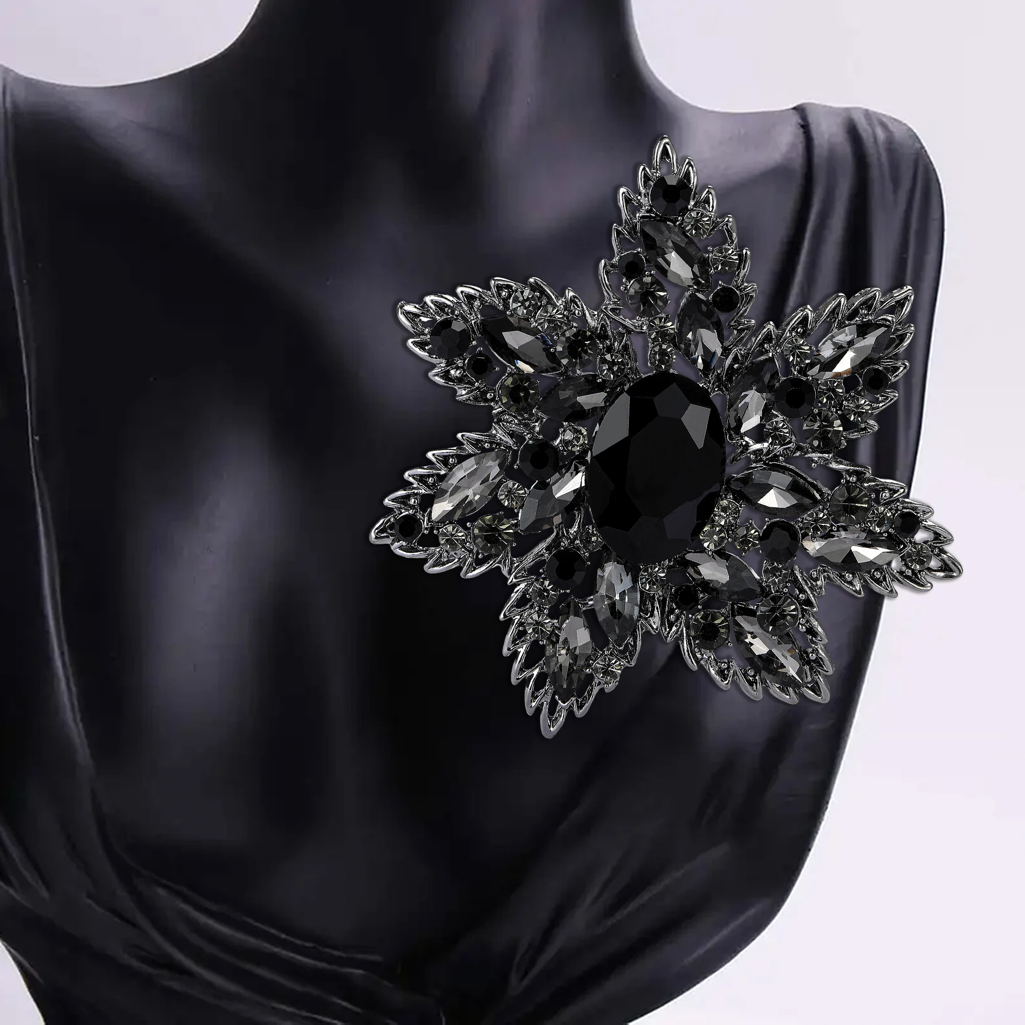 

Beaut&Berry Luxury Crystal Glass Flower Brooches for Women Unisex Rhinestone Pins Casual Party Jewelry Accessories Gifts