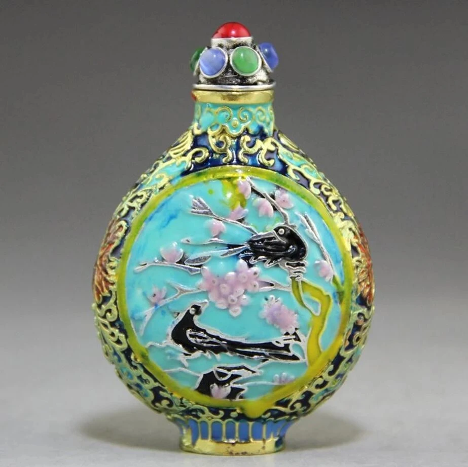 

Copper Statue Handicraft: Antique Imitation of white copper and decoration of snuff bottle