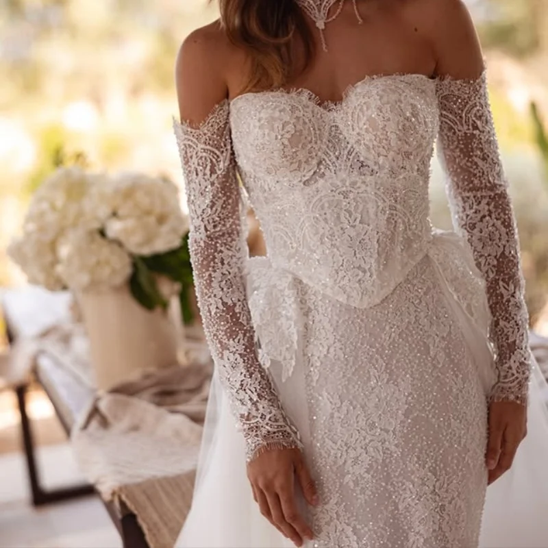 

Shiny White Appliques Wedding Dresses long sleeves mermaid skirt detachable train Lace decal Gowns Made wedding dress