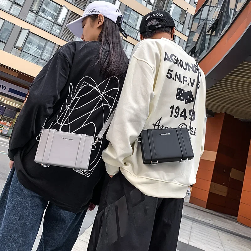 

Single shoulder bag, men's and women's fashion box bag, silver crossbody bag, personalized backpack, small square bag