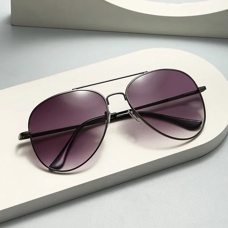 

2026 Brand New Pilot Large Frame Sunglasses, Classic Retro Driving Eyeglasses, Men's Driving Sunglasses Vintage Sunglasses Women