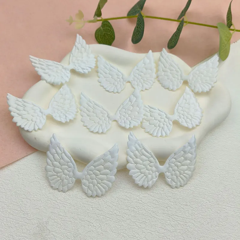 40 Stück Weiße Satin-Engelsflügel-Aufnäher Geprägte Stoffapplikationen für DIY-Bastelarbeiten und Dekoration – Detail 4