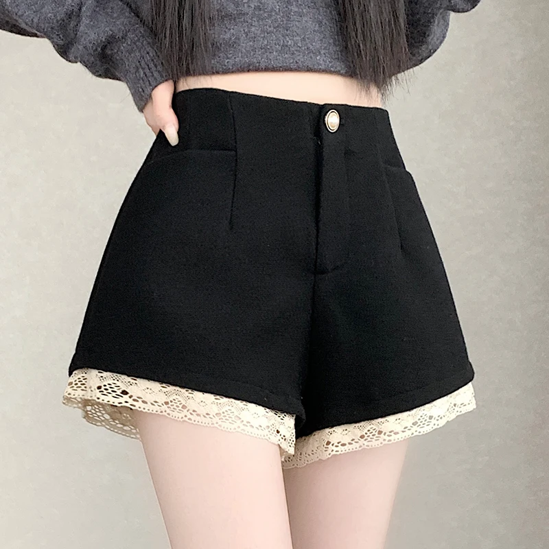 2025 Autumn New Arrival Button Lace Patchwork Black Suit Shorts Women Korean Fashion Pocket Shorts Autumn Winter Shorts S-XL