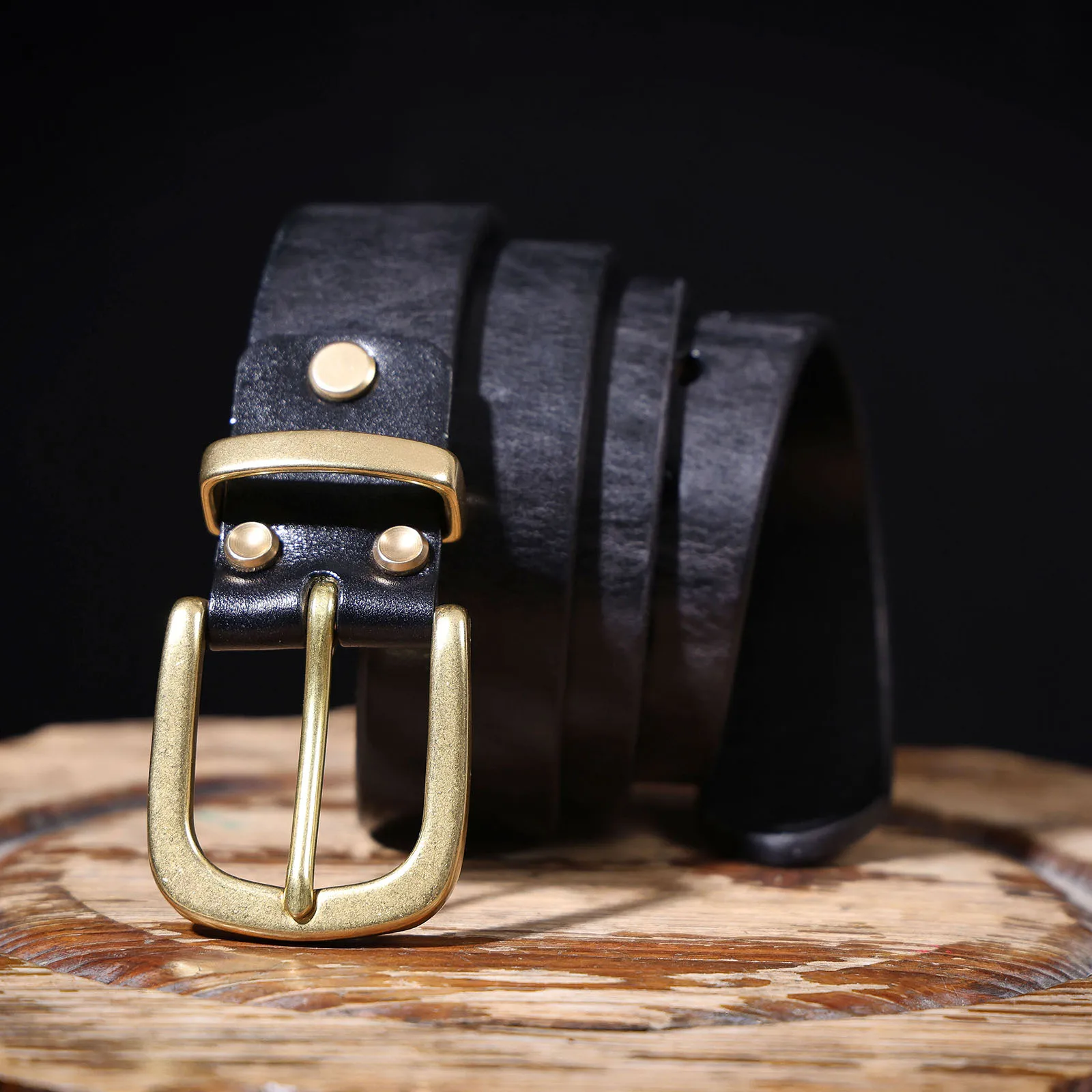 S.WORKER Klassischer dicker Herrengürtel aus echtem Leder, Messing-Dornschließe, vollnarbiges Rindsleder, Vintage-Freizeitgürtel für Jeans, mit Geschenkbox – Detail 22