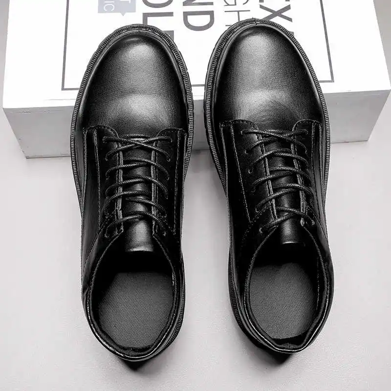 Zapatos de otoño Plateforme para hombre, zapatillas y zapatos tejidos negros, mocasines deportivos, práctica particular, nueva colección