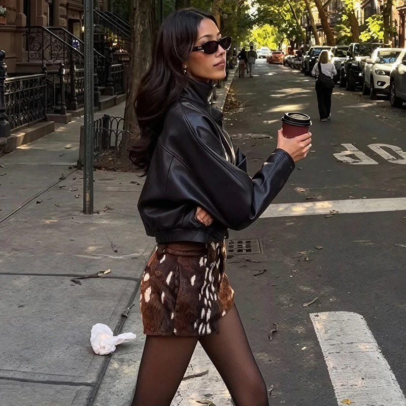 Retro Chic Deer Printed Short Pants Chic Elegant Women Front Zip High Waist Trousers Trendy Party Casual Street Holiday Outfit