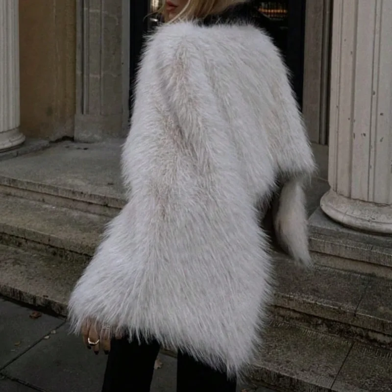 EAEOVNI خريف شتاء جديد الفراء البلوز معطف الفرو المرأة موضة بلون مضيئة كم تصميم بلوزات قصيرة ملابس الشارع الشهير