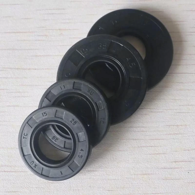 JU64 Oil Seal Plastic  Nitrile Rubber Cover Double Lip with Spring for 45/52/5800 45cc 52cc 58cc Chainsaw Parts