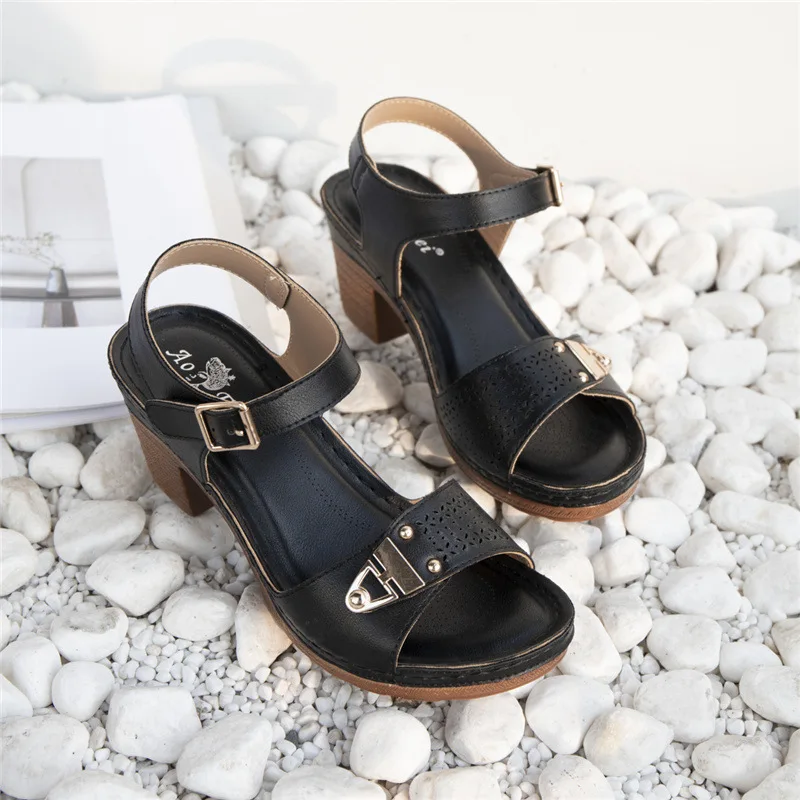 Roman Breathable Sandals Summer Shoes Women 2022 Leather Chunky High Heels Casual Comfortable Beach Shoes Sandalias Femininas