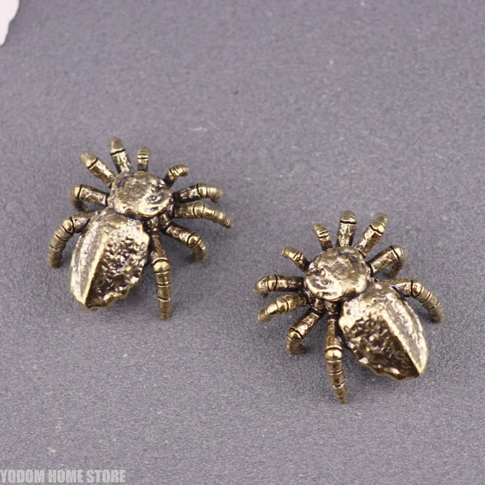 Mini Solid Copper Spider Tarantula Figurine Retro Brass Desktop Ornament Creative Craft Display Accessory