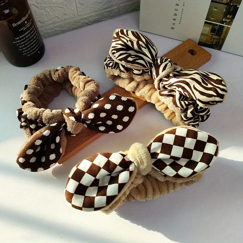 

Animal Print Plush Headband Adjustable Non-Slip with Bow for Women Makeup Skincare Facial Care Fashion Accessory