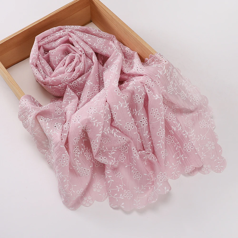Muslimischer Hijab mit weißer Blumenranken-Stickerei, Muschelkanten-Spitze, mehrfarbig, für den täglichen Gebrauch, muslimischer Kopfschmuck, islamischer Schal – Detail 1