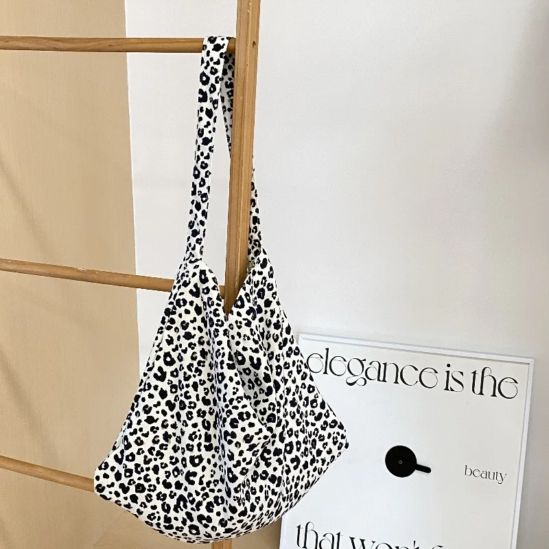 Trendy Fresh Floral Canvas Bag Leopard Print Corduroy Shoulder Bag Versatile Shopping Bag Bag for Women Shoulder Bag Women